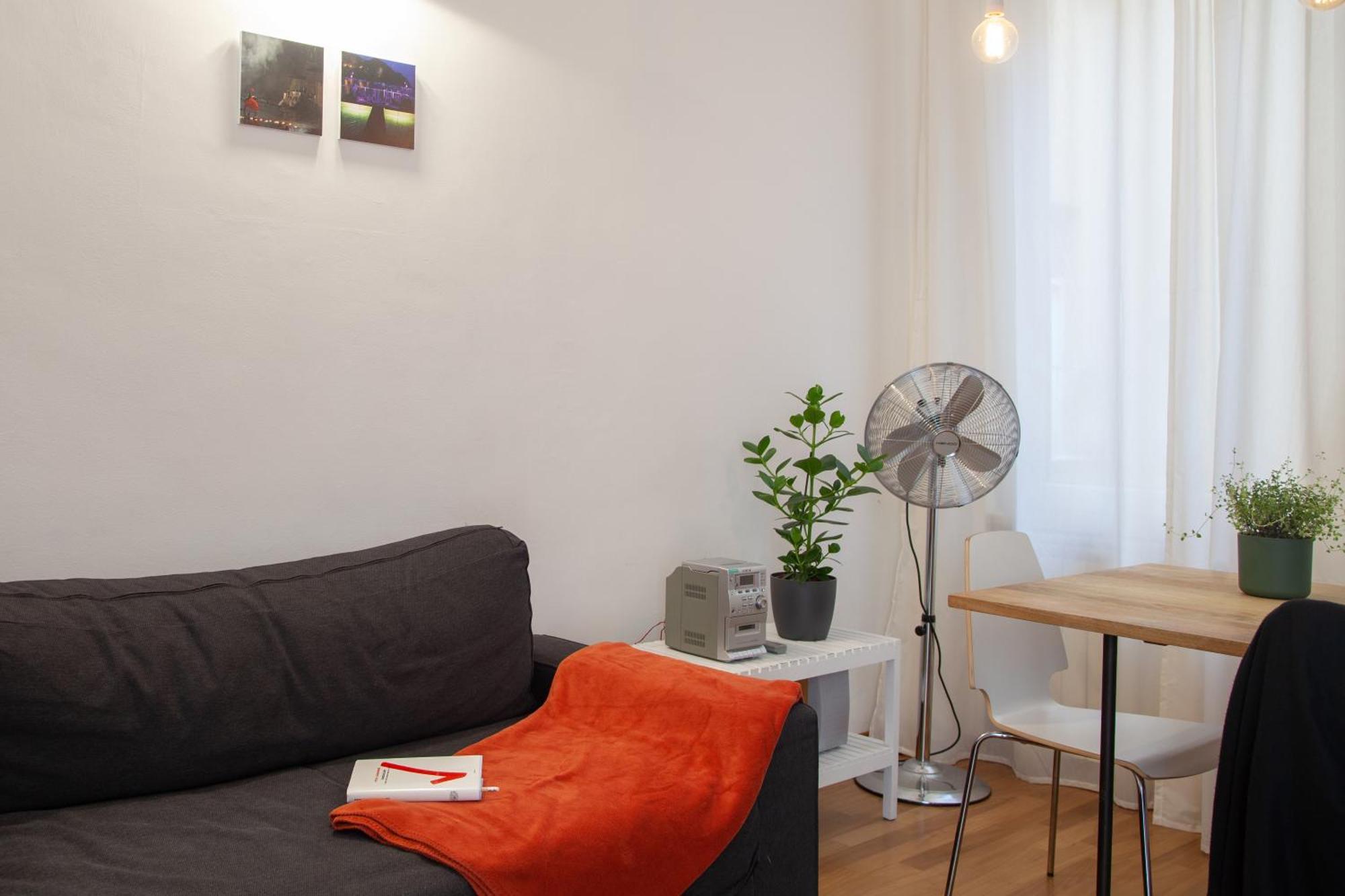Cv5 - La Spezia City Center - Wide Modern Apartment Walking Distance To The Station To Cinque Terre - Big Terrace On The Roofs Exterior foto