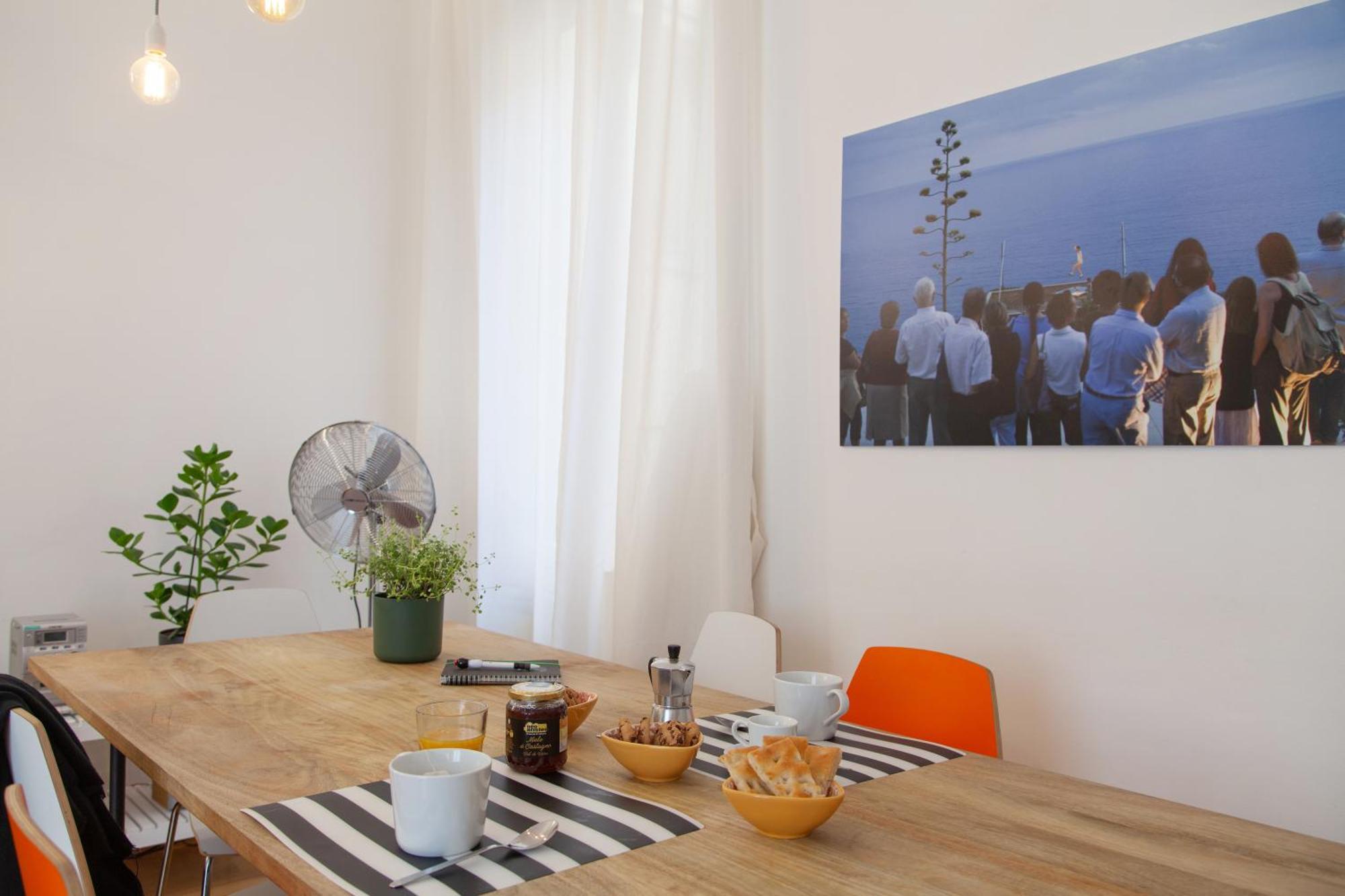 Cv5 - La Spezia City Center - Wide Modern Apartment Walking Distance To The Station To Cinque Terre - Big Terrace On The Roofs Exterior foto